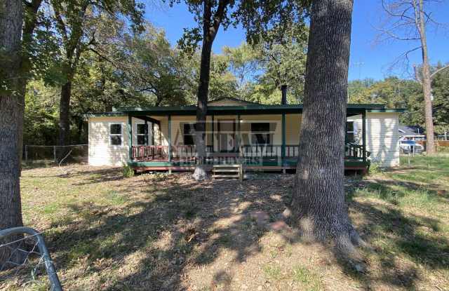 Fully Remodeled 3 Bed 2 Bath on Large lot. photos photos