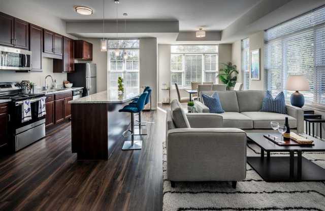 Oaks of Shorewood Apartments - 55+ Active Adult Apartment Homes photos photos