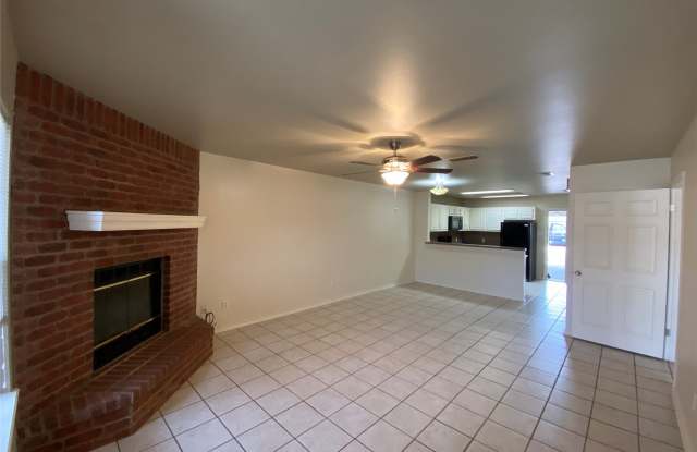 3241 Lexington Drive Gallery 4