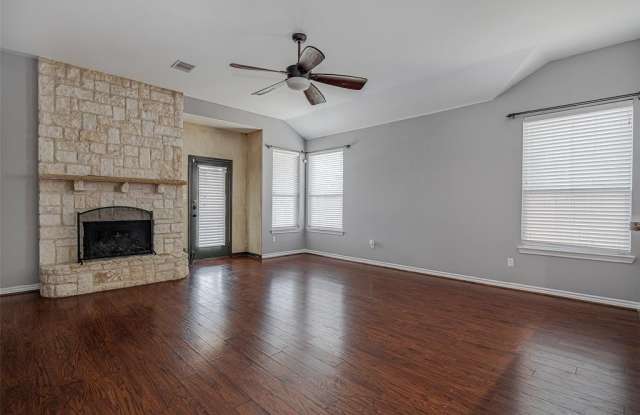 4321 Twinleaf Drive Gallery 3
