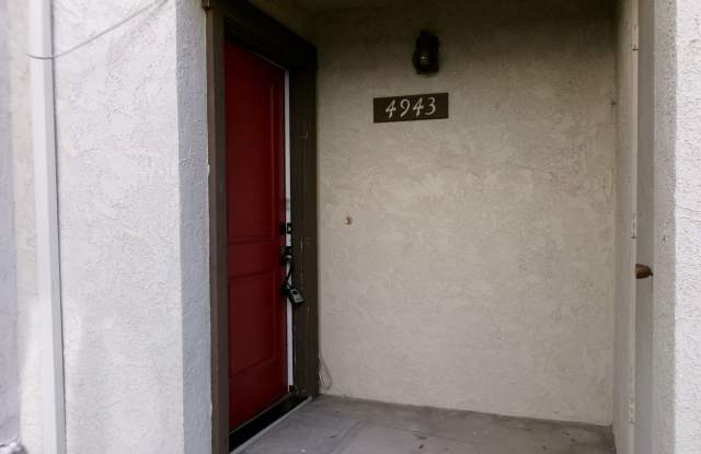 TWO BEDROOM CONDO IN CYPRESS AVAILABLE--CALL US TODAY! photos photos