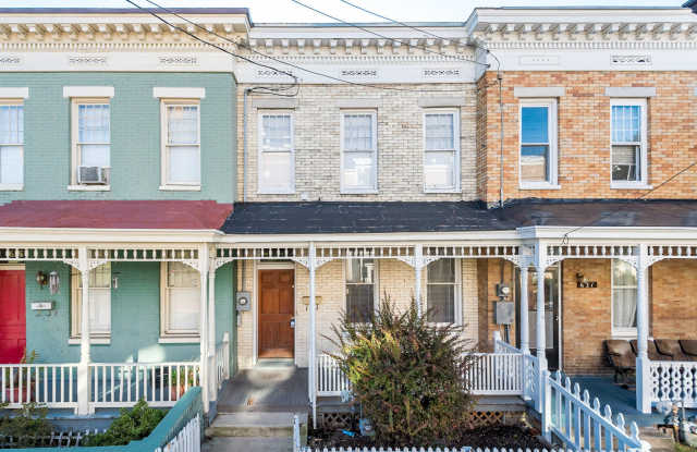 623 St. James Street - 3 Bed, 2.5 Bath Townhome In Historic Jackson Ward (Minutes from VCU)! photos photos