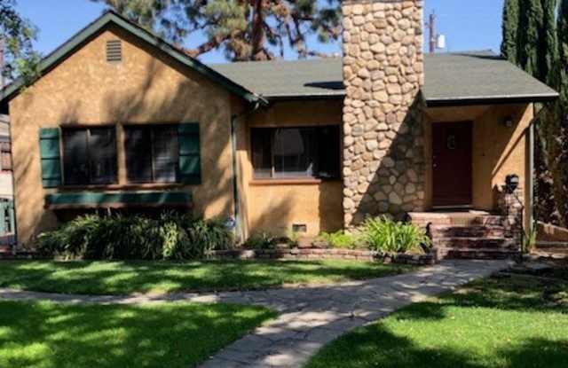 416 N Griffith Park Drive - 416 North Griffith Park Drive, Burbank, CA 91506