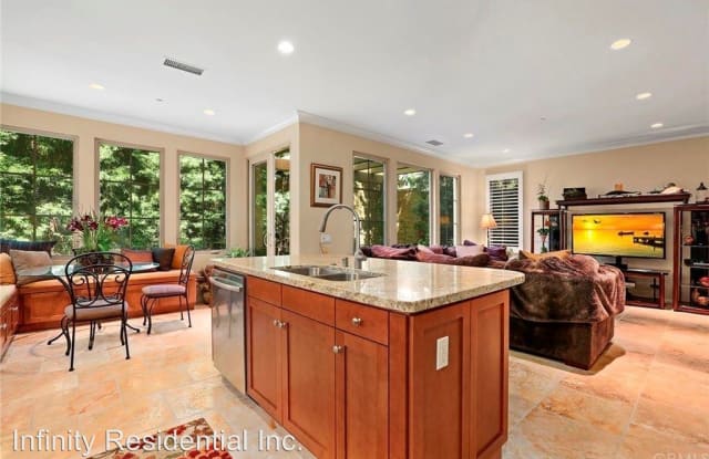 44 Bianco - 44 Bianco, Irvine, CA 92618