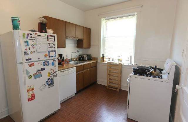 1437 Carmen Gallery 2