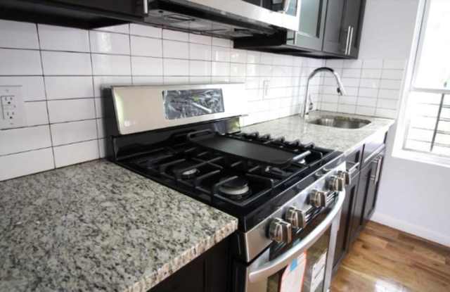 291 Bonner Place photos photos