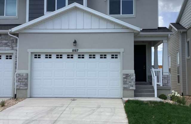 New Construction Townhome Located in Prime Saratoga Springs Location. photos photos