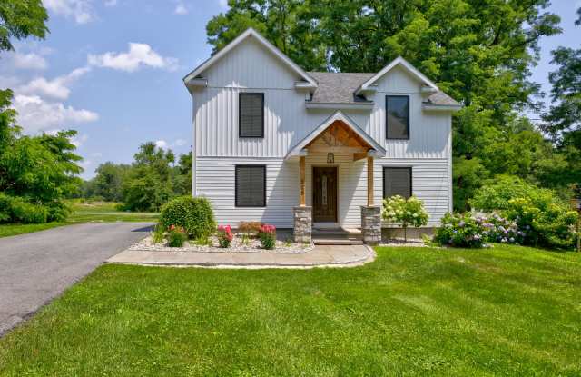 525 Locust Grove Road - 525 Locust Grove Road, Saratoga County, NY 12833