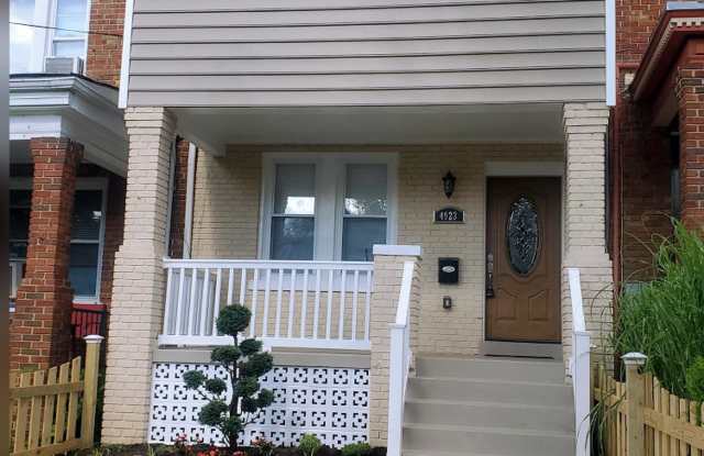 4923 4TH STREET NW Gallery 3