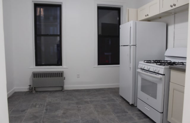 678 Grand Street - 678 Grand Street, Brooklyn, NY 11206