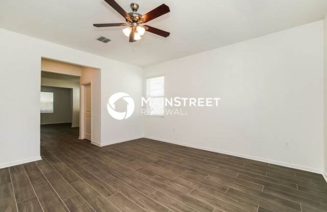 6441 Sprucepine Lane Gallery 4