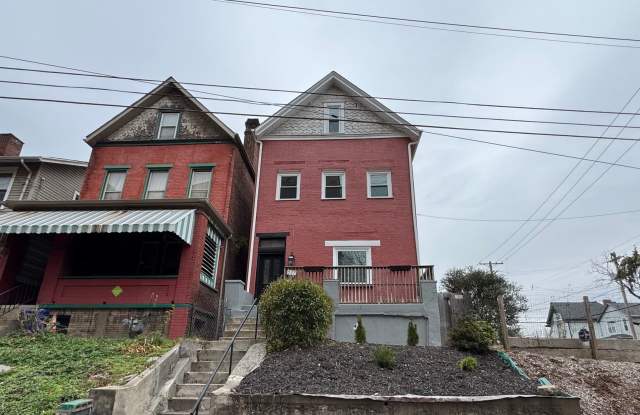 Charming and spacious 5BR Home in East Liberty photos photos