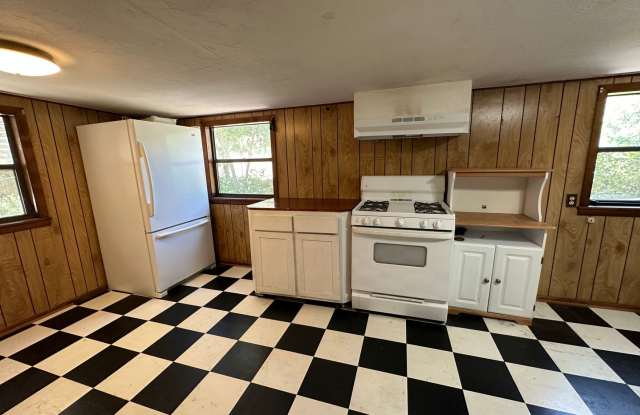3/2 Home in Ingram Gallery 4