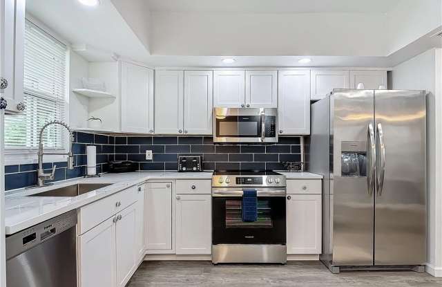 4613 SE 5th Ave lot: 108 Gallery 4