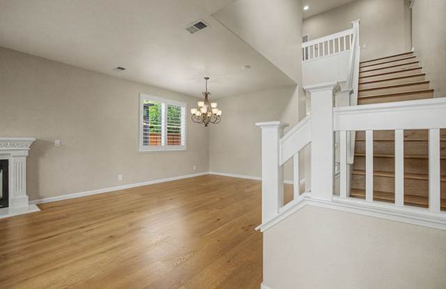 Seaside Highlands | 4 Bedroom | 2.5 Bath - Available Now Gallery 3