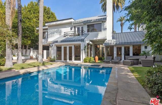 605 N Hillcrest Rd photos photos