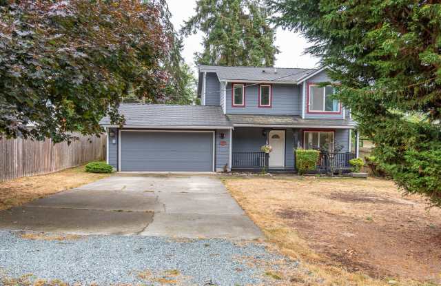 Charming Admirals Cove Home with Bonus Room  Fenced Yard (Pet Friendly) photos photos
