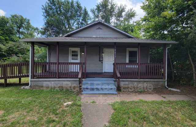 1618 Sheridan Avenue Gallery 1