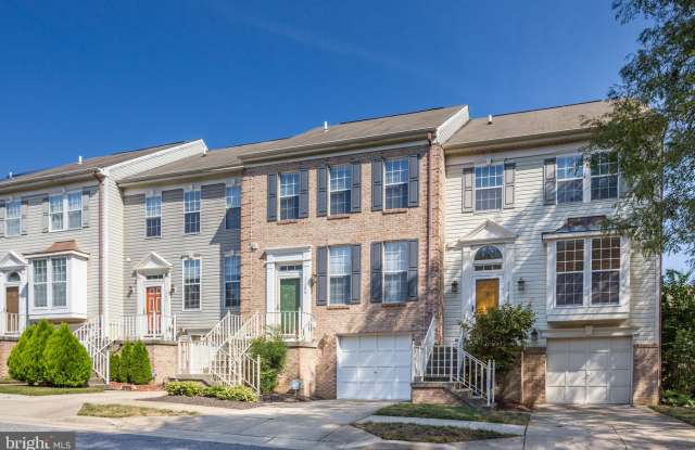 11306 SOUTHLAKES DRIVE - 11306 Southlakes Drive, Lake Arbor, MD 20721