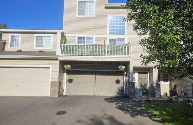 7665 Lambert Avenue Northeast photos photos