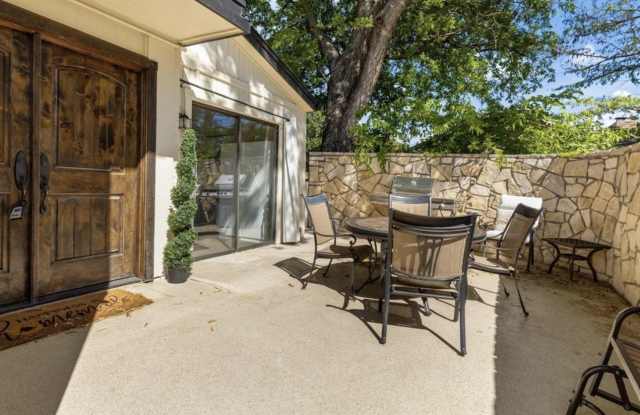 5016 Elms Court Gallery 1