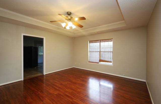 4116 Hamilton Circle Gallery 3