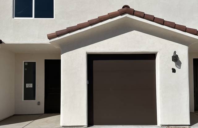 2476 W 100 N # 3 - 2476 West 100 North, Hurricane, UT 84737