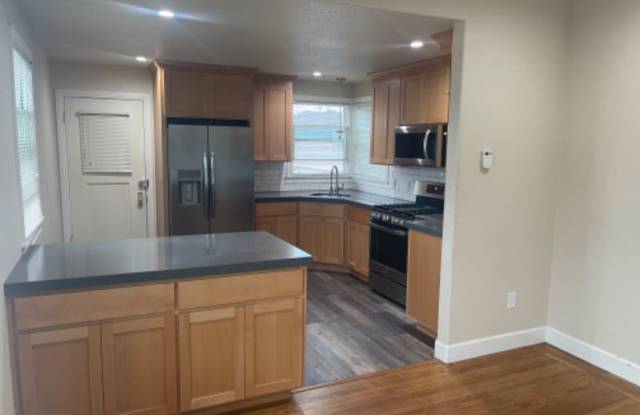 1265 147th Ave 1265 - 1265 147th Avenue, San Leandro, CA 94578