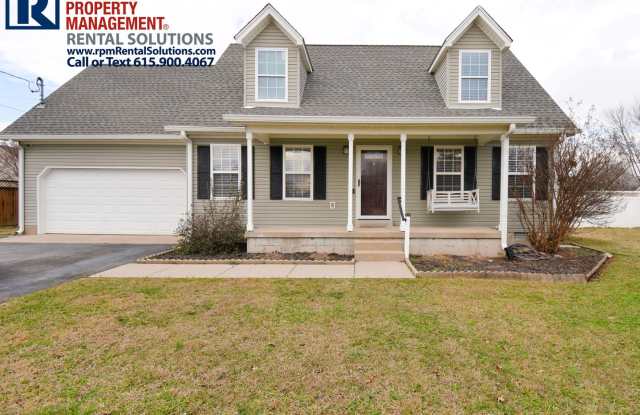 Adorable 3BR+BONUS and fenced in yard! Attached garage and washer/dryer included! photos photos