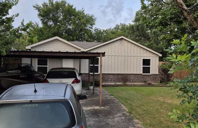 912 W Willow St photos photos