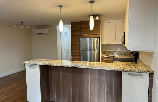 933 N CALVERT ST #A photos photos
