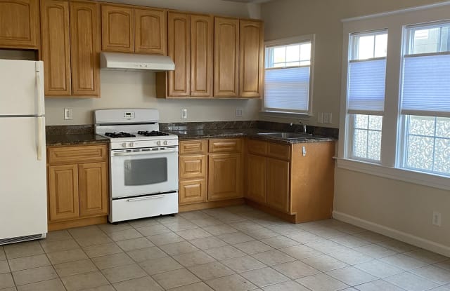 518 W. MacArthur #B - 518 West Macarthur Boulevard, Oakland, CA 94609