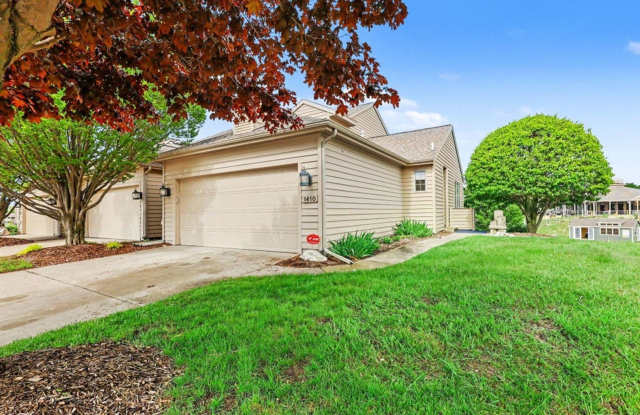 Condo For Rent 1410 E Harbour Towne Circle Gallery 1