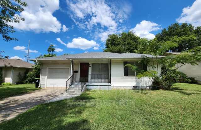 1808 East 6th photos photos