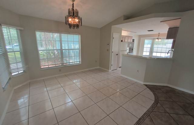 138 W Navarro Pl photos photos