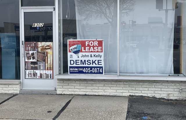 8302 12 Mile photos photos