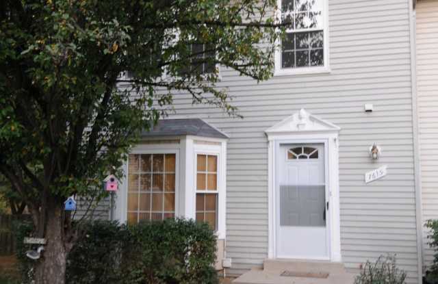 7615 MOCCASIN LANE - 7615 Moccasin Lane, Derwood, MD 20855