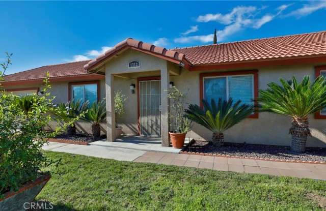 1712 S Fern photos photos