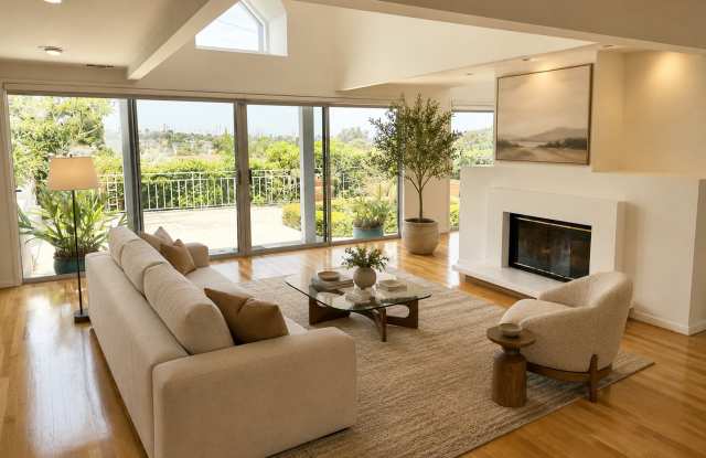 Stunning Views in highly desirable West Torrance photos photos