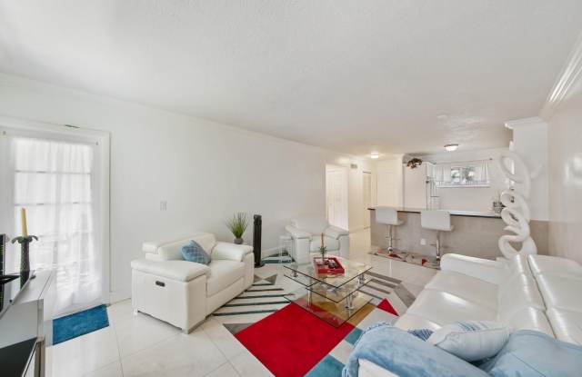 2581 N Garden Drive photos photos