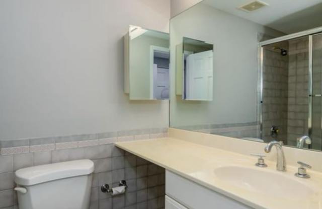 7542 Wydown Boulevard - 7542 Wydown Boulevard, Clayton, MO 63105
