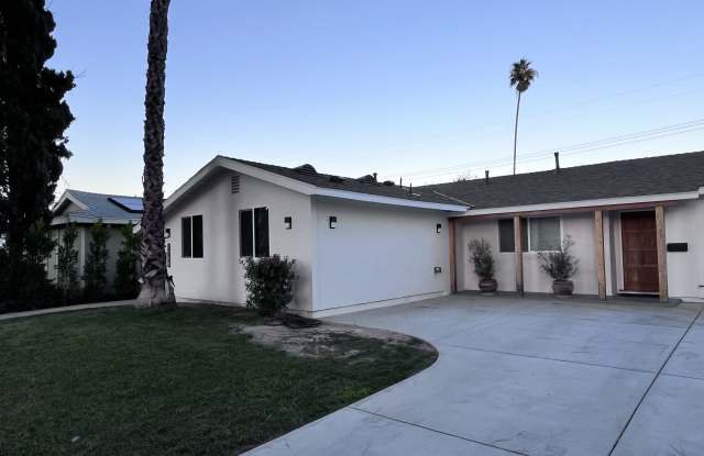 7718 Sedan Ave photos photos