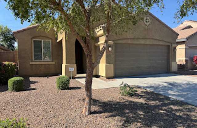 Stylish Home with Modern Upgrades  Energy Savings! - 8018 South 70th Lane, Phoenix, AZ 85339