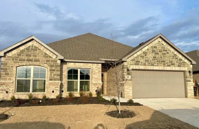 709 Lake Murray Lane - 709 Lake Murray Lane, Cleburne, TX 76033 709 Lake Murray Lane - 709 Lake Murray Lane, Cleburne, TX 76033
