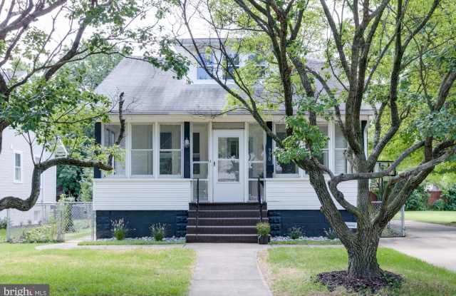 930 19TH STREET S - 930 19th Street South, Arlington, VA 22202