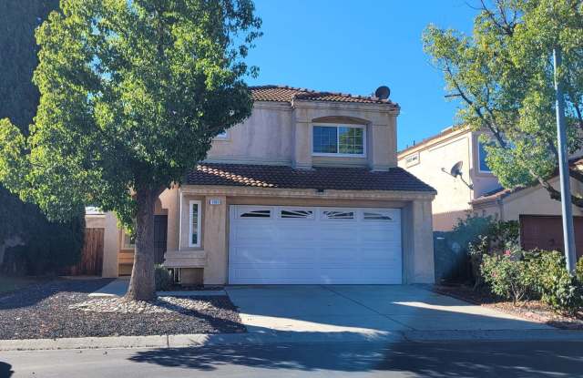 Gated Community Comfort: Spacious 4BR/3BA Home in Pittsburg! Gallery 1