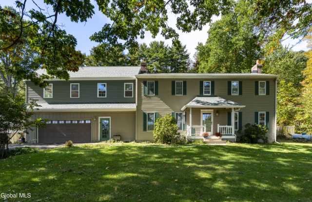 112 N Milton Road Gallery 1