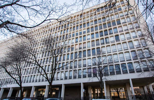 1401 East 55th Street - 1401 East 55th Street, Chicago, IL 60637