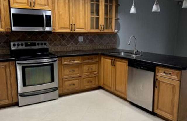 11050 NW 36th Street 1-2, Coral Springs, FL 33065 photos photos