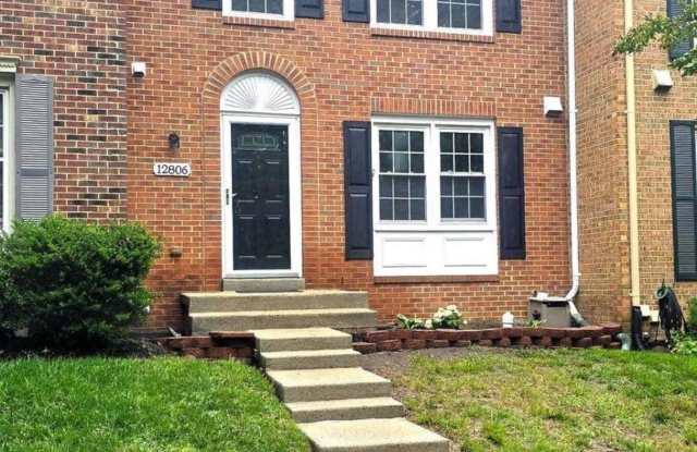12806 LOCKLEVEN LANE - 12806 Lockleven Lane, Lake Ridge, VA 22192